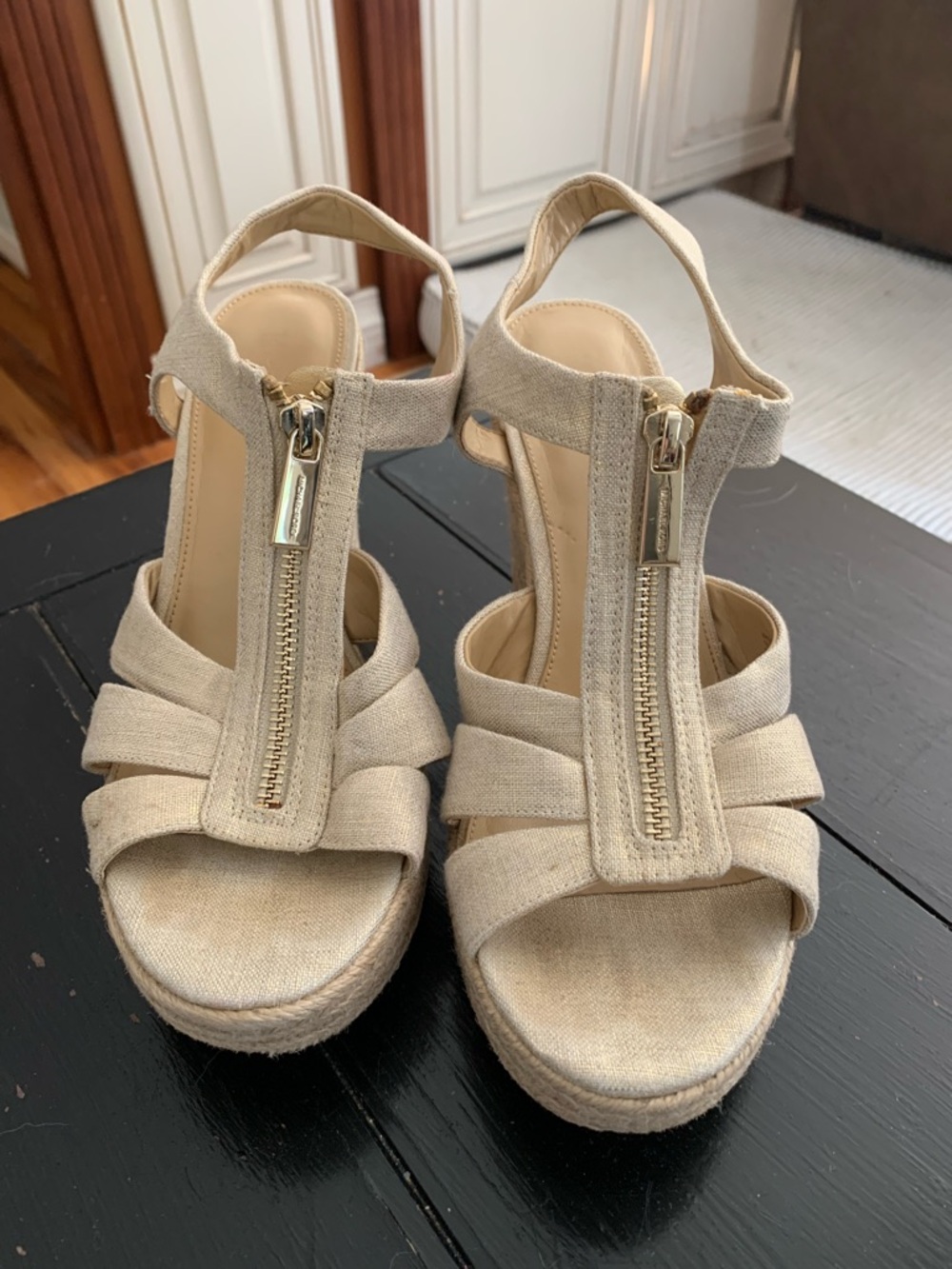 Michael Kors Natural Canvas Zip-Front Wedge Sandals Gold detail Size 7.5